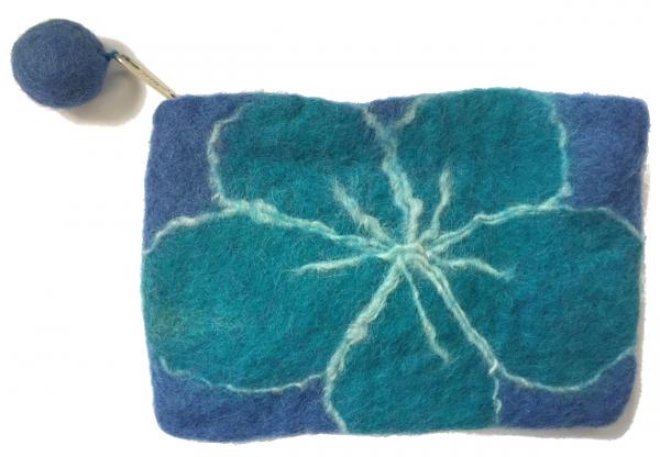 Small Felt Flower purse - Handmade - 100% wool - various colours - Fairtrade